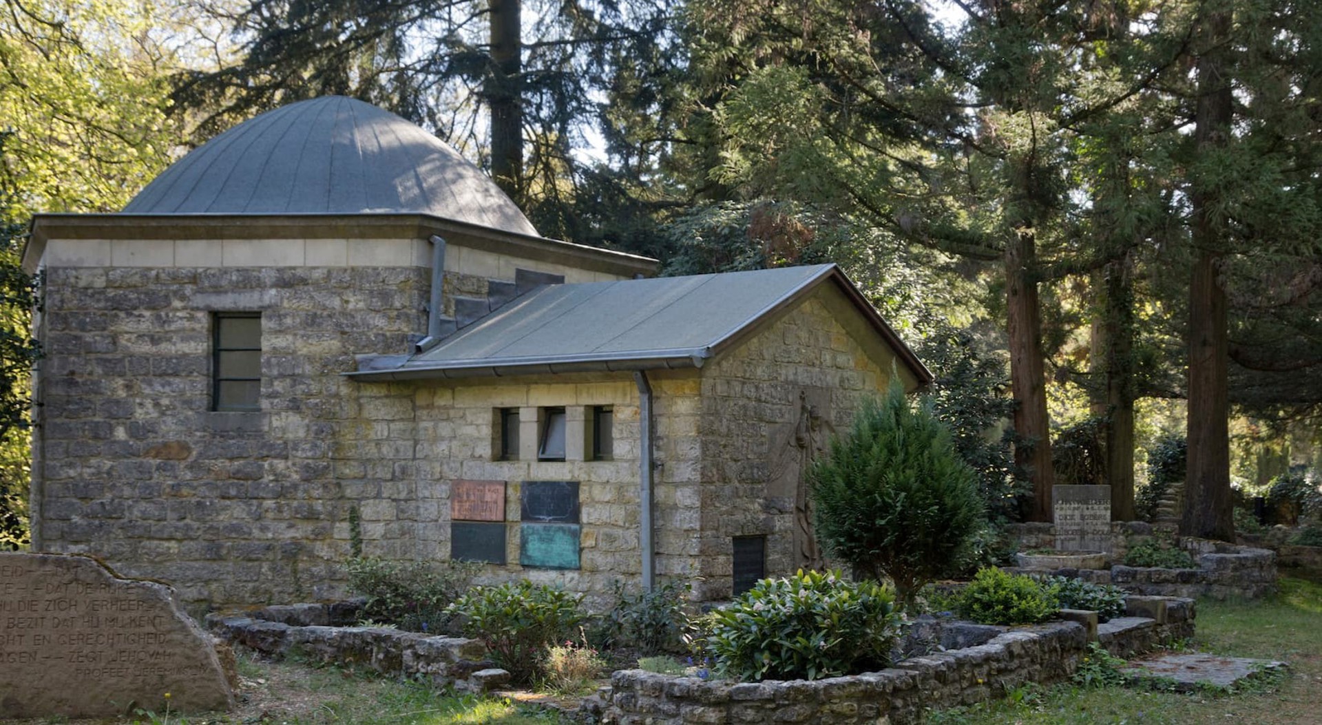 Columbarium (1.)